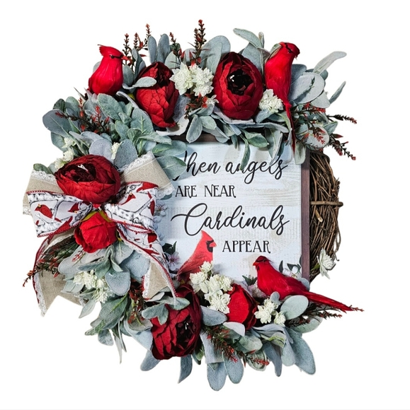 Cardinal Memorial Wreath - Picture 5 of 10